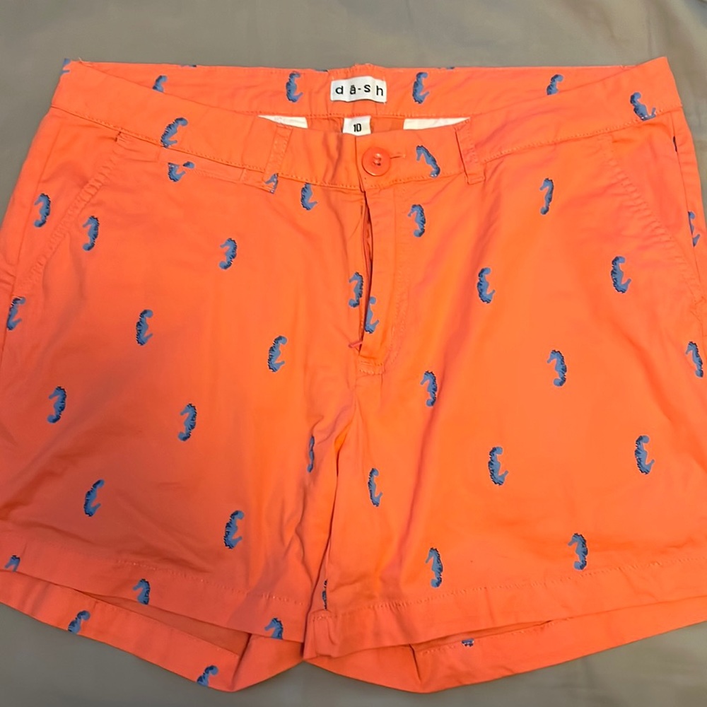 Womens size 10. Seahorse shorts. Mid length.